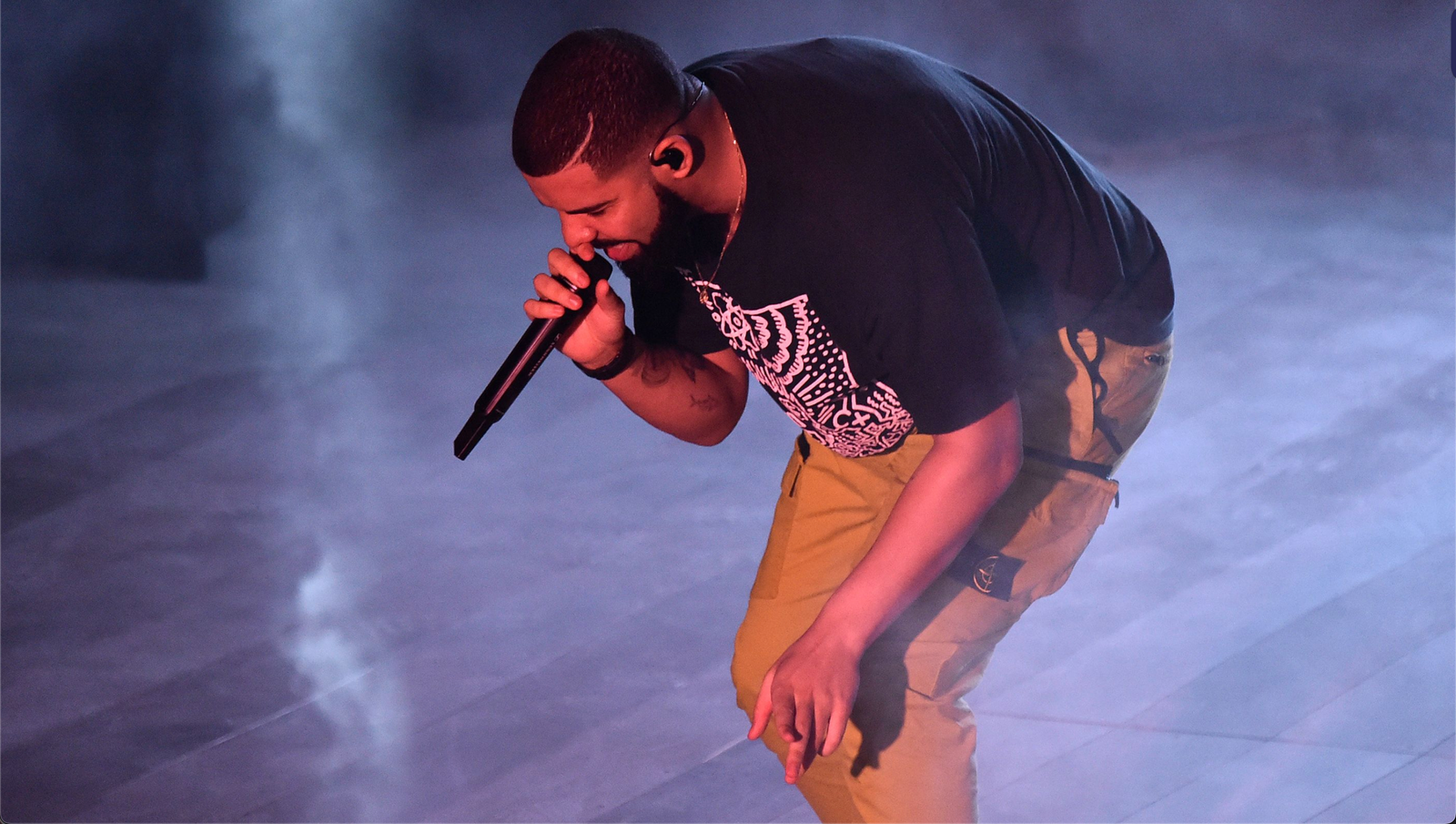 Unreleased Drake & Playboi Carti Collab With Kanye West Sample Teased at LA Afterparty — Will It Ever Drop? For All the dogs DJ Swamp Izzo